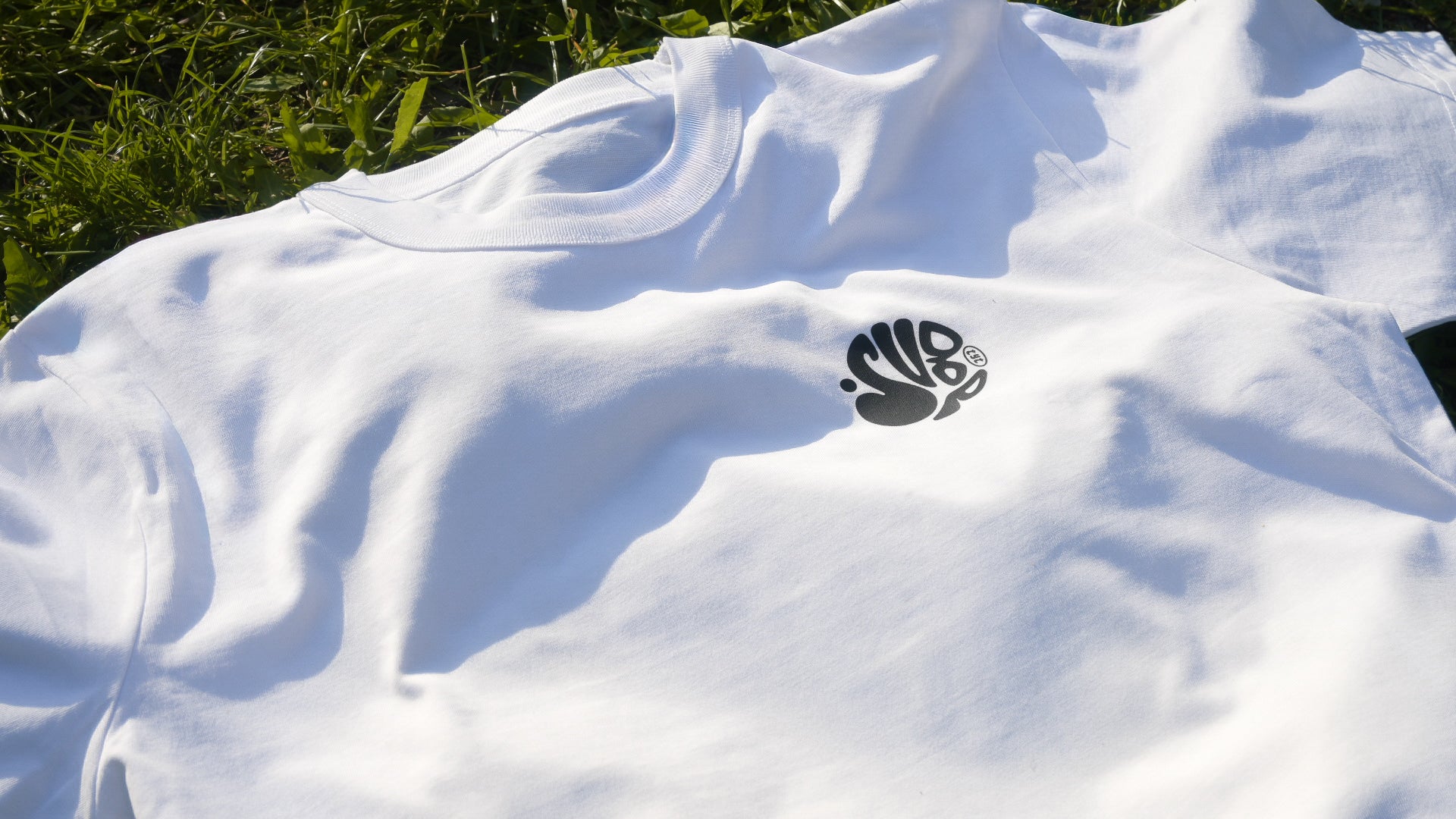 T-shirt - Camellia